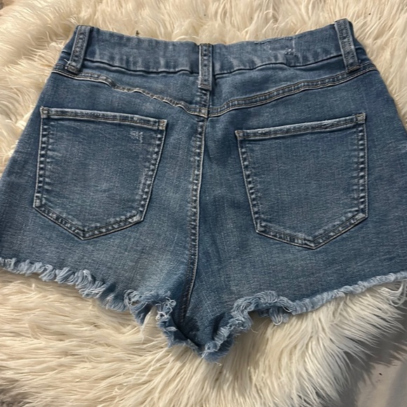 Rewash Blue Jean Shorts Distressed Cut-Off Style - Picture 2 of 3